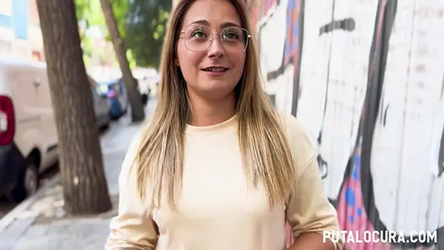 I met a guy on the street &mdash;  asked for camera help &mdash;  ended up getting screwed