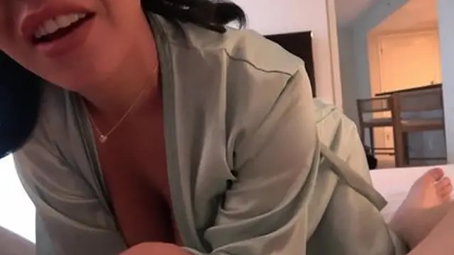 Sweet Kitten′s Midnight Getaway With milf