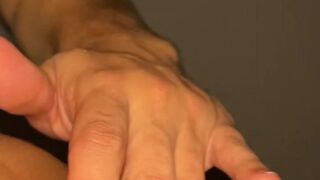 she loves it when i suck and finger fuck her ????????