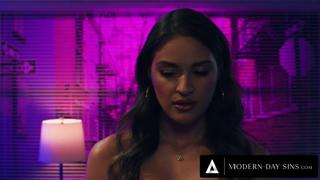 Investigative Journalists' Raw S&M Encounter with a Desperate Divorcée