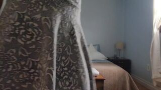 Will you bust a fat nut on my ass, please Daddy?