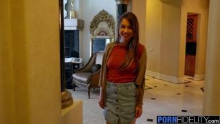 Deep-throated DP junkie craves brutal pounding and merciless butt🍑-fucking till she's thoroughly ravished.