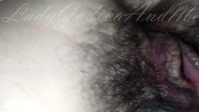 Maria Sofia al collegio gode scopata a pecorina nella sua figa pelosa dal professore di italiano! ????