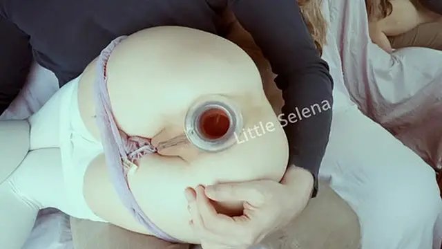 A few minutes of maximum stretching of my ass ????