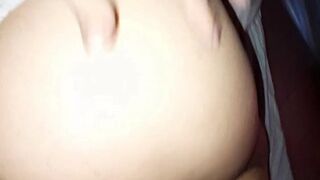 Suegro B  Entra a mi habitación después de la fiesta para hacerme mi mañanero 