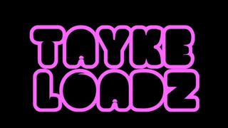 Teen BubbleButt Gets Surprise Creampie with Fake Pullout Cumshot