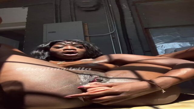 Compilation of Hot Ebony Twerking and Solo Playtime