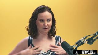 Slutty Cutie Gets Creamed in Raunchy Solo Sex Session