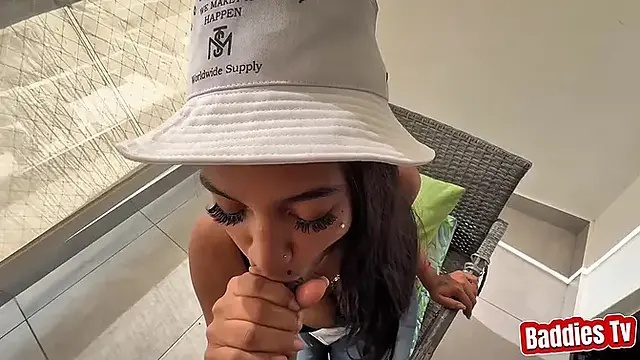 Slim Thick Amara Sloppy Blowjob and Big Ass Fucked