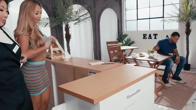 Nicole And Kazumi (Milk For)