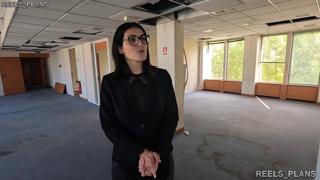 Real Estate Agent Betrays BF, Anal👌 Fucked by Pretend Clients During Visits !!!