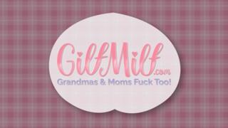 Quadruple-Header Orgy: Emmy's Throat-Robbing, Cunt✌-Pounding, Pussy✌-Stuffing Frenzy!