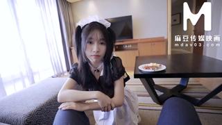 Slutty maid gets her throat fucked on Valentine's Day