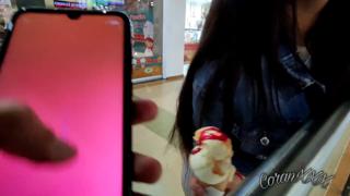 Boyfriend dominates my sex toy, turns me on at shopping center
